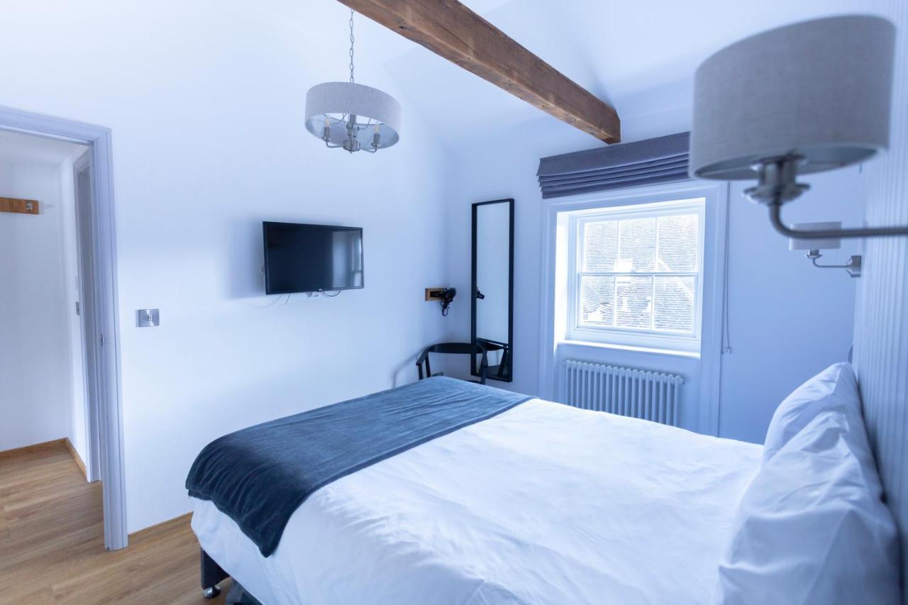 6 At Number 8: City Centre, 1 Bedroom, Sofa Bed In Lounge Apartment Canterbury
